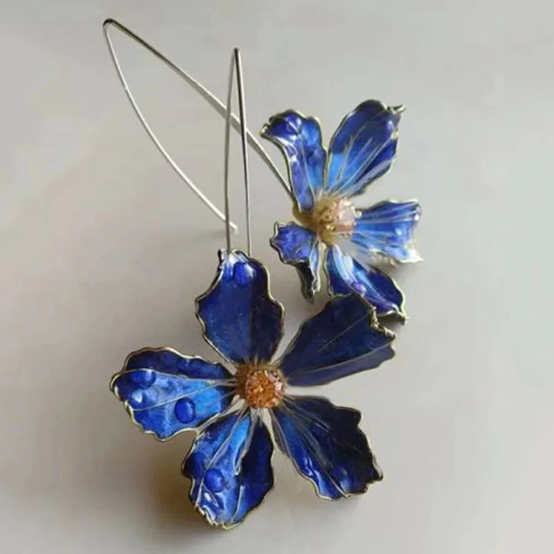 Bliss™ | Elegant Vintage Blue Flower Earrings