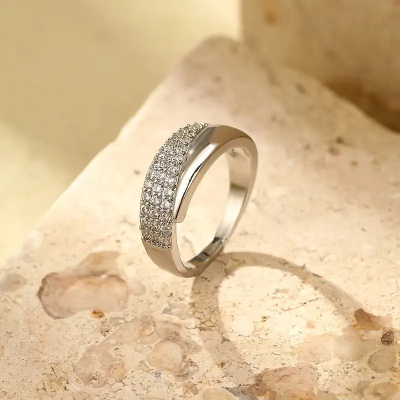 Love Pearl Ring | Together against breast cancer