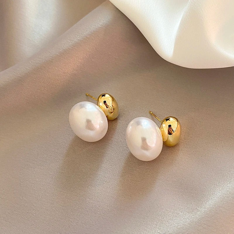 Aeri™ | Elegant Pearl Earrings for Women