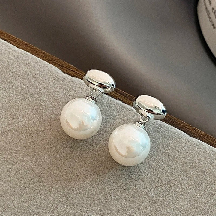 Aeri™ | Elegant Pearl Earrings for Women