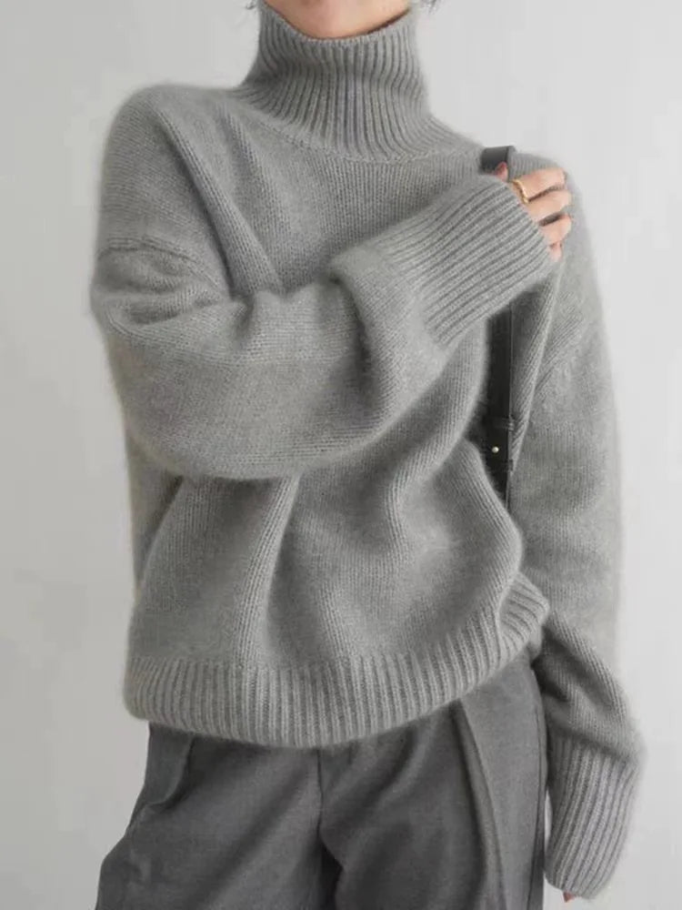 Amaya | Luxe Cashmere Turtleneck Sweater 1