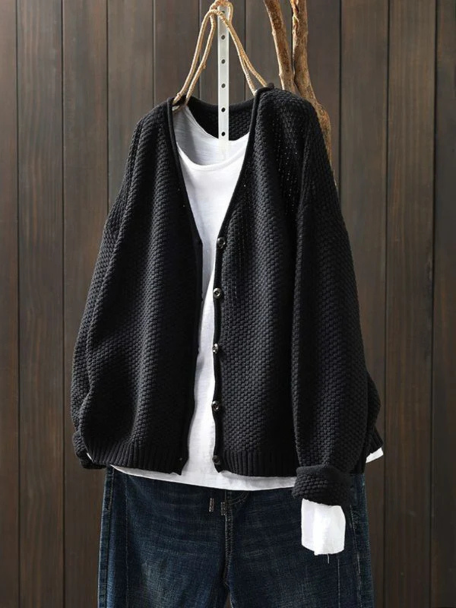 Amore | Knitted Cardigan