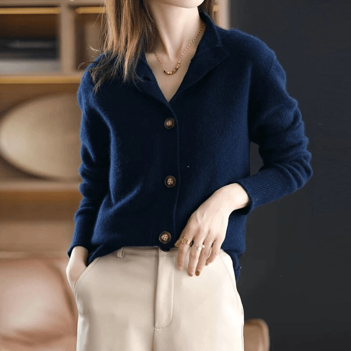 Annie | Knitted Cashmere Vest 8