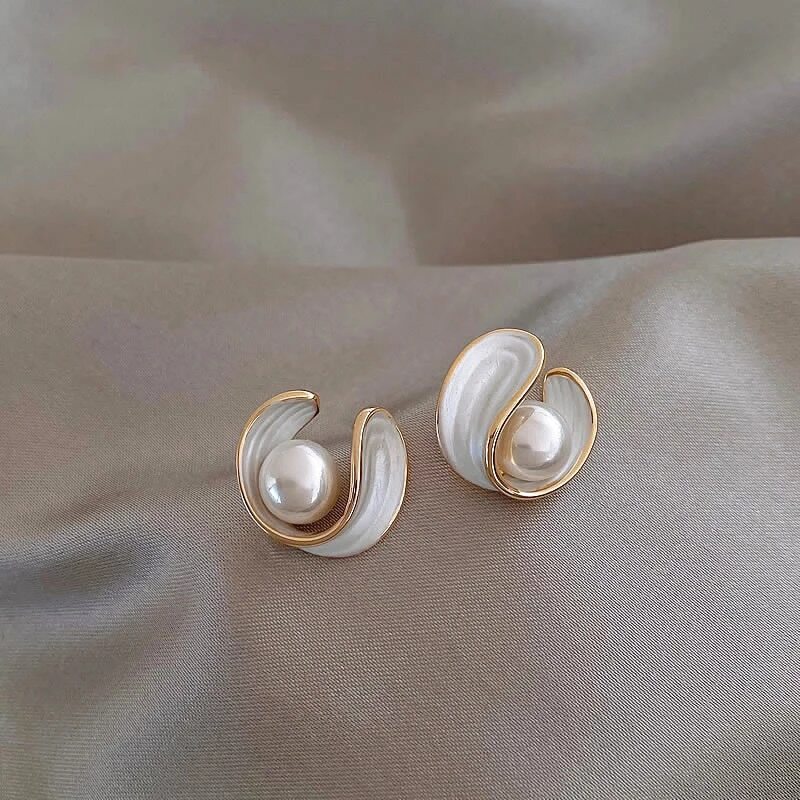 Antoinette™ | Elegant Hypoallergenic Earrings for Women