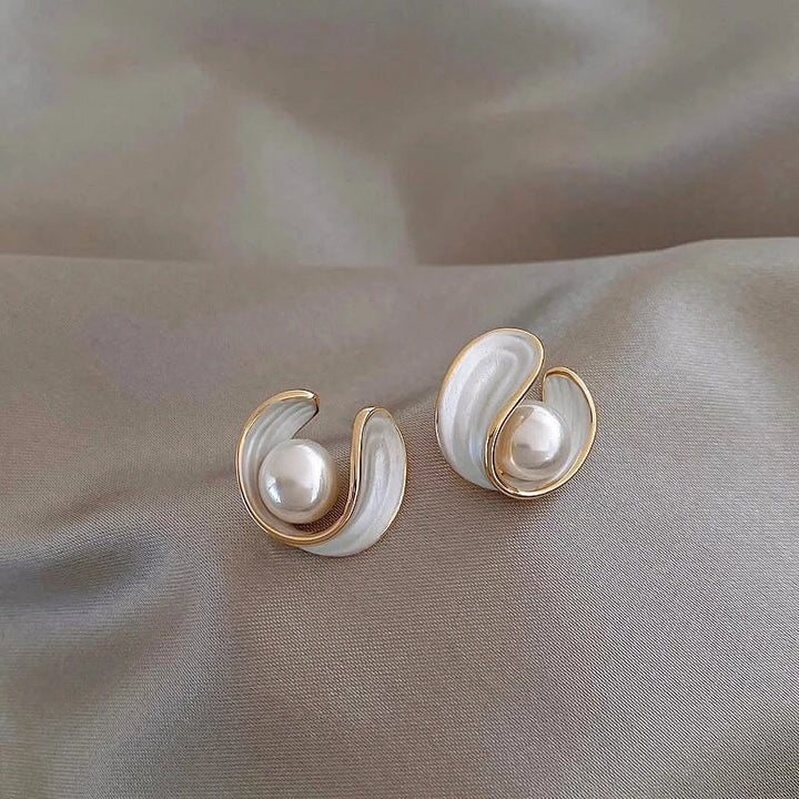 Antoinette™ | Elegant Hypoallergenic Earrings for Women