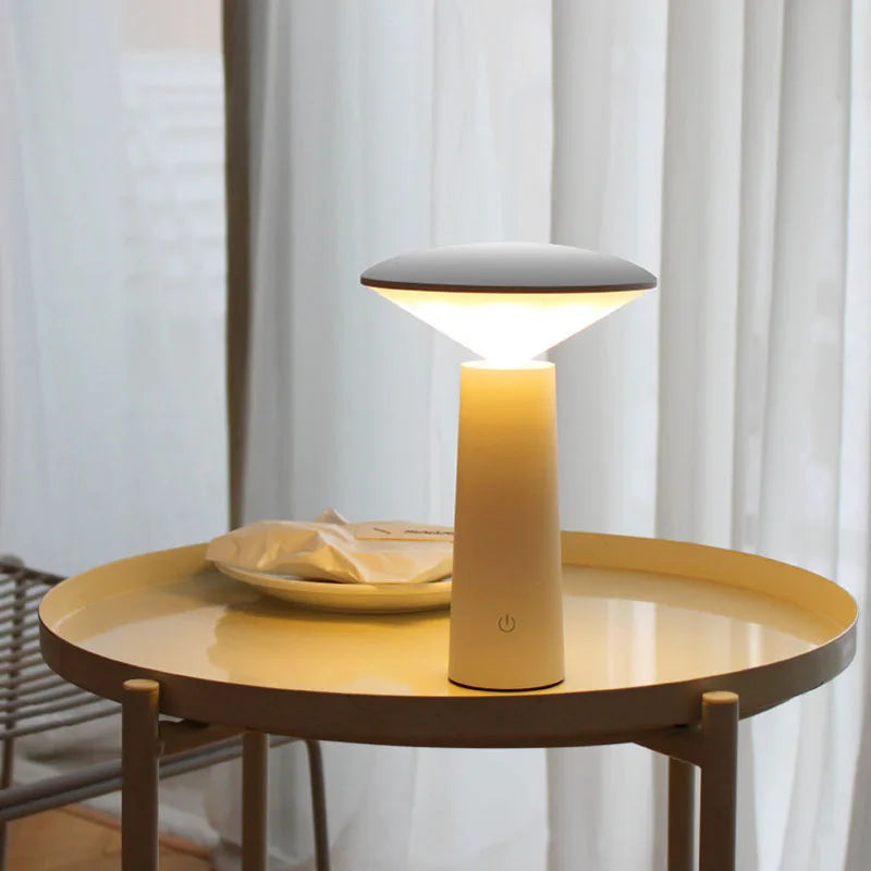 Bella™ | Elegant Cordless Table Lamp