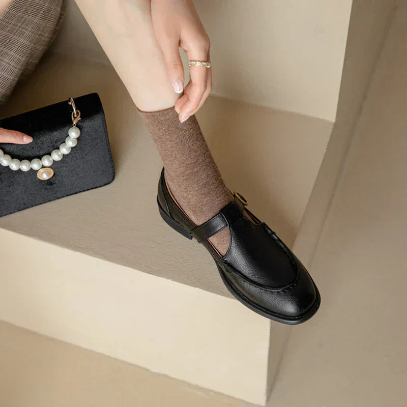 Belliora - Retro Shoes 1