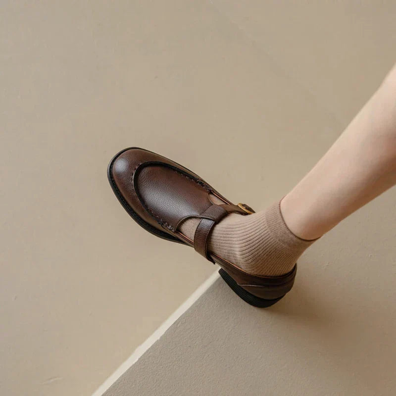 Belliora - Retro Shoes 4