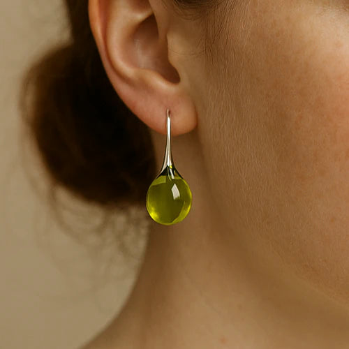 Chic™ | Elegant Vintage Olive Crystal Earrings