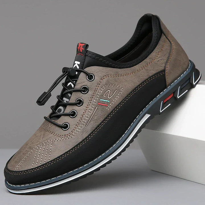 Classic and Ultra-Light Oxford Sneakers 4