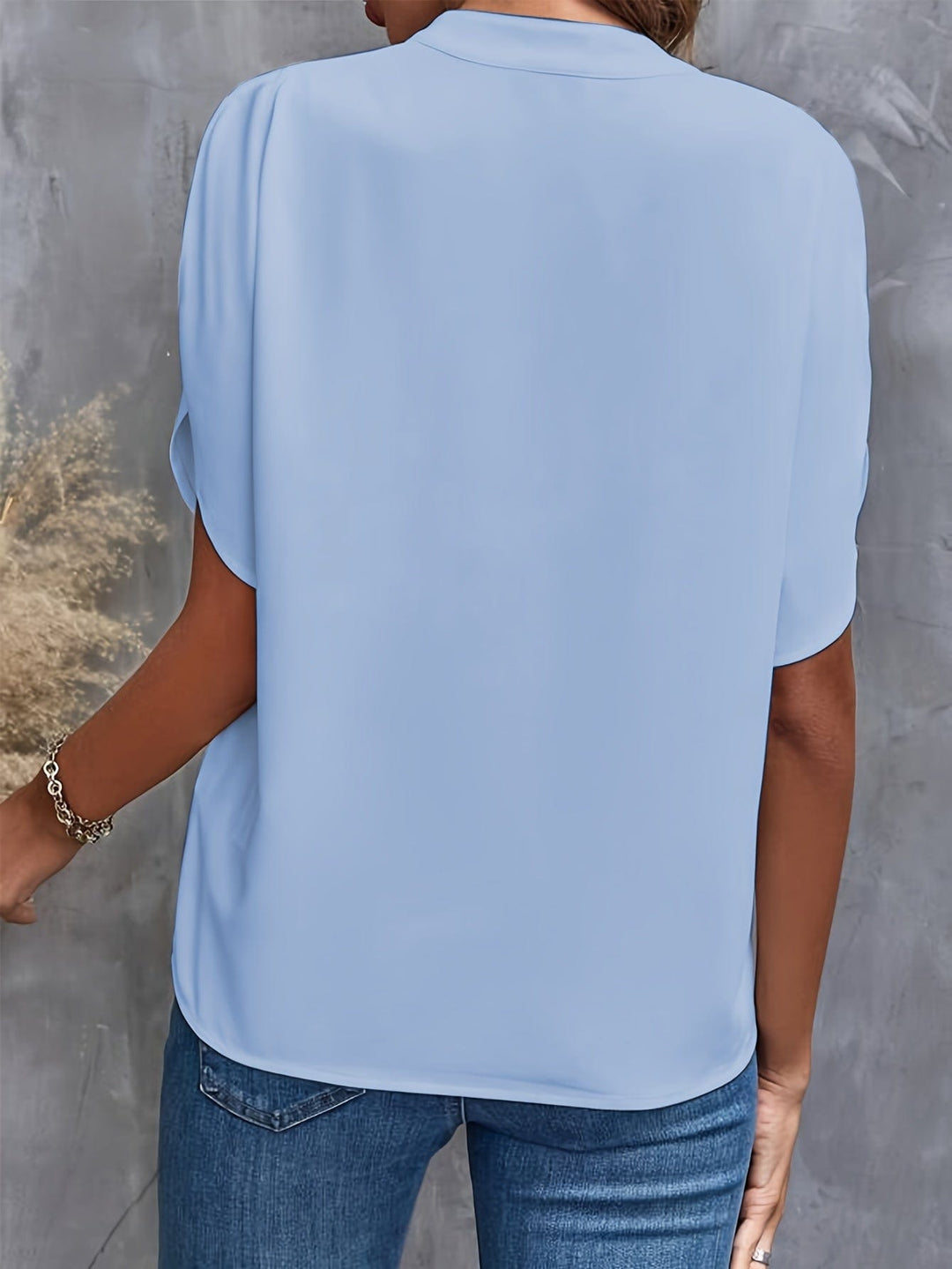 Eliana™ | Effortless Power Blouse
