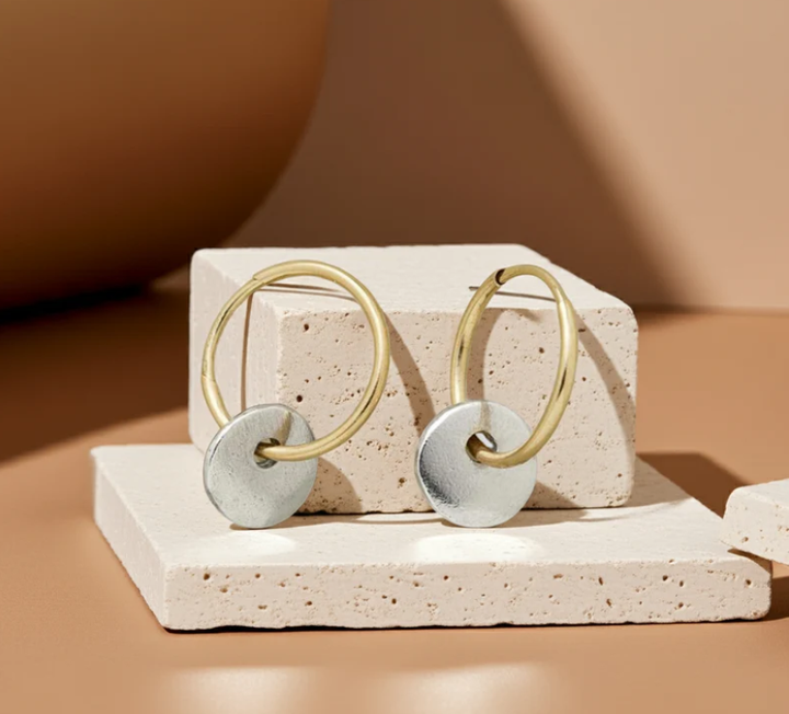 Ella™ | Elegant Gold Hoop Earrings