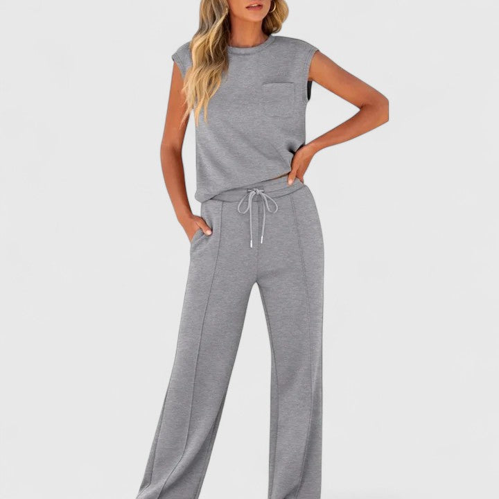 Idina | Comfortable Set 10