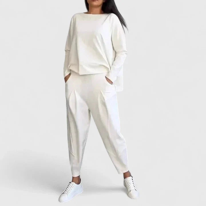 Ingrid | Comfortable Two-Piece Set 0