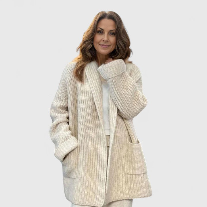 Jan | Comfortable Cardigan 2