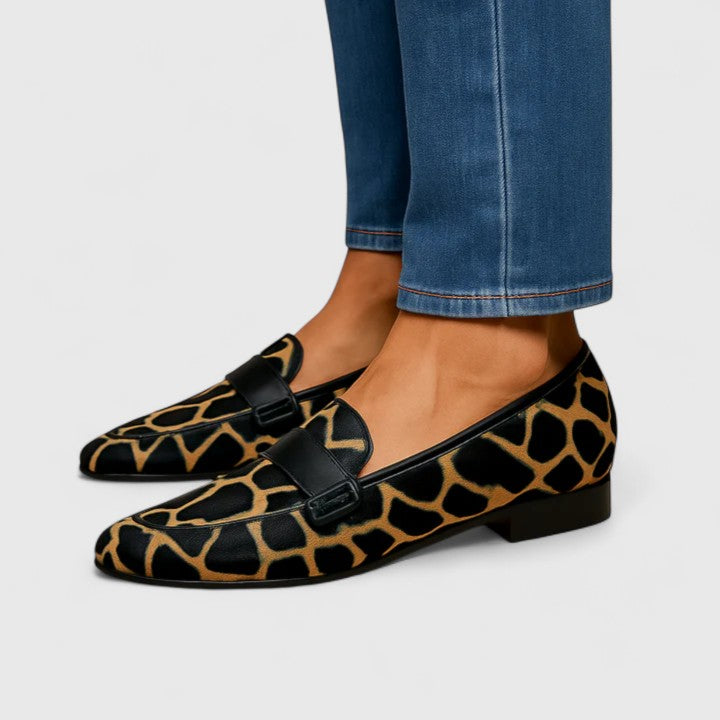 Kleirra | Timeless Loafers 0