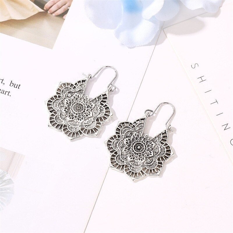 Lotus™ | Elegant Earrings