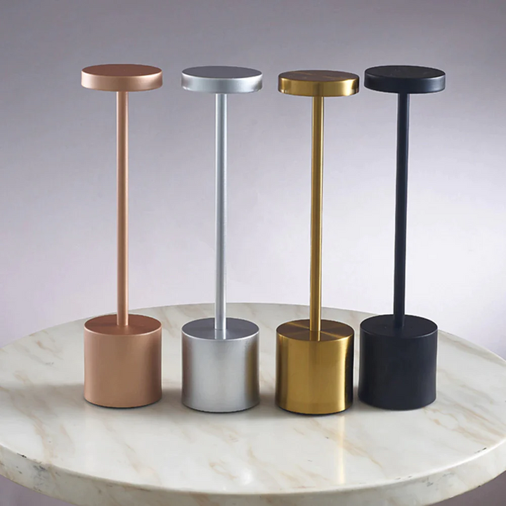 Luna™ | Stylish Iron Floor Lamp for Indoor and Outdoor Use