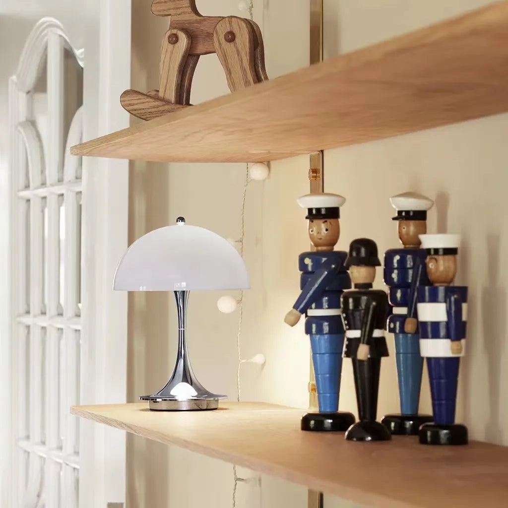Madrid™ | Elegant Cordless Table Lamp
