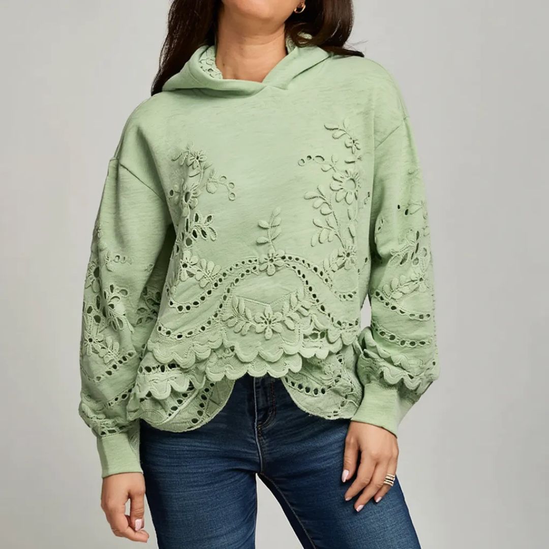 Melinda | Sweater with Lace Details 5