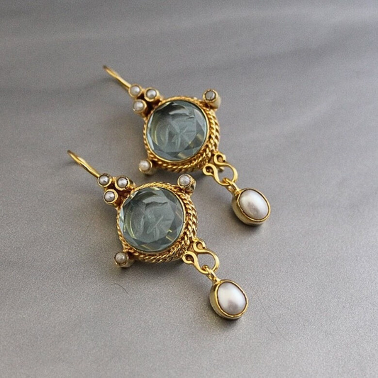 Merena™ | Elegant Pearl Earrings