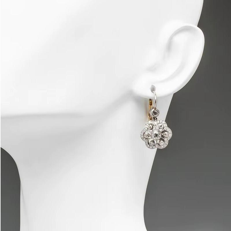 Mia™ | Elegant Vintage Earrings