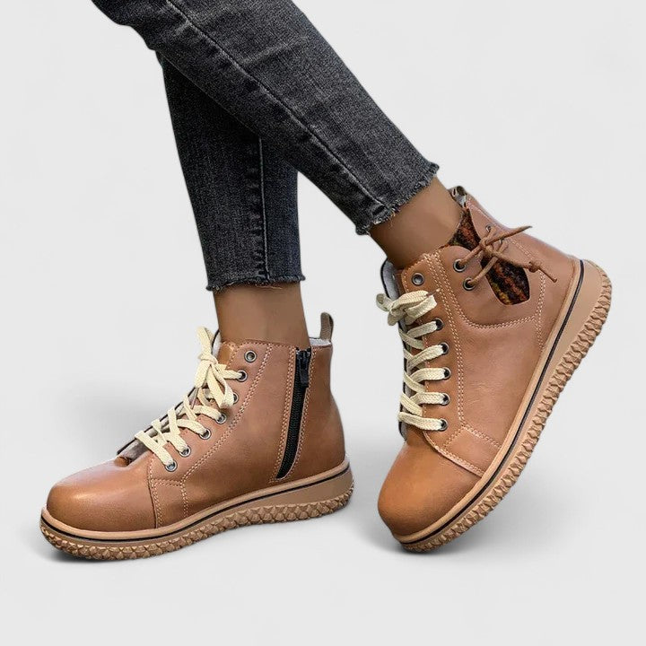Nyrah™ | Stylish Orthopedic Boots for Women