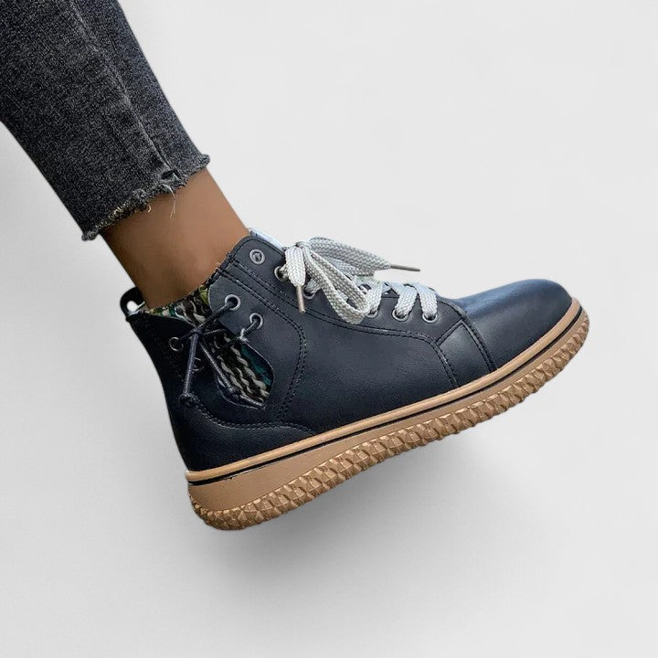 Nyrah™ | Stylish Orthopedic Boots for Women