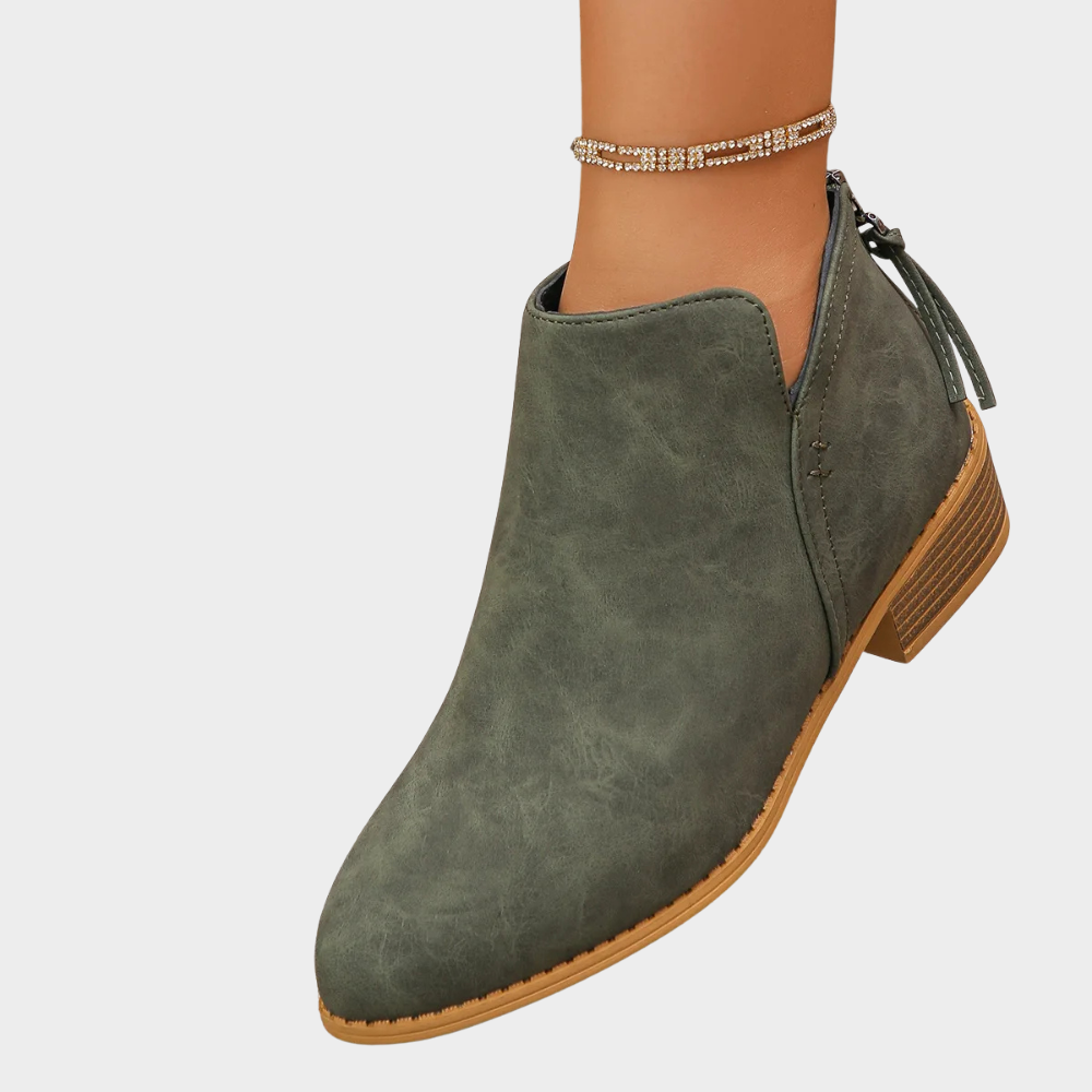 Oakley | Low Heel Ankle Boots 8