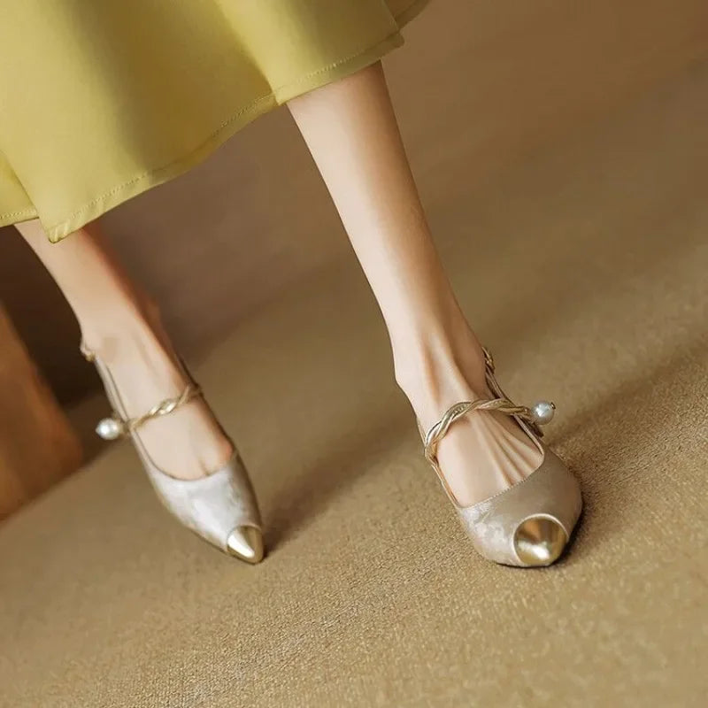 Vintage-Inspired Kitten Heels - Elegant Satin Finish & Pearl Strap