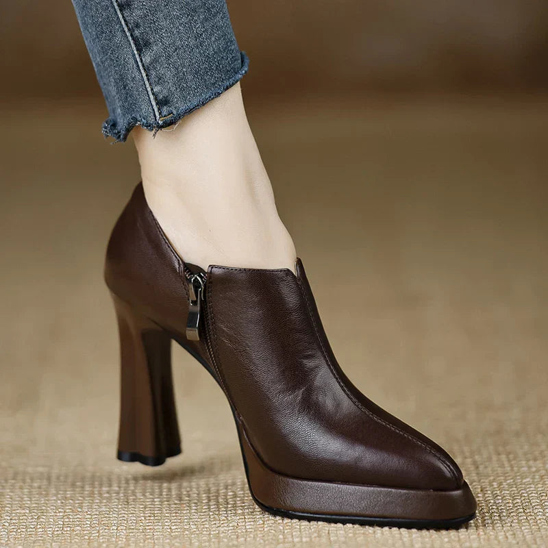 Platform Pump - Elegant Design with All-Day Comfort & Secure Fit