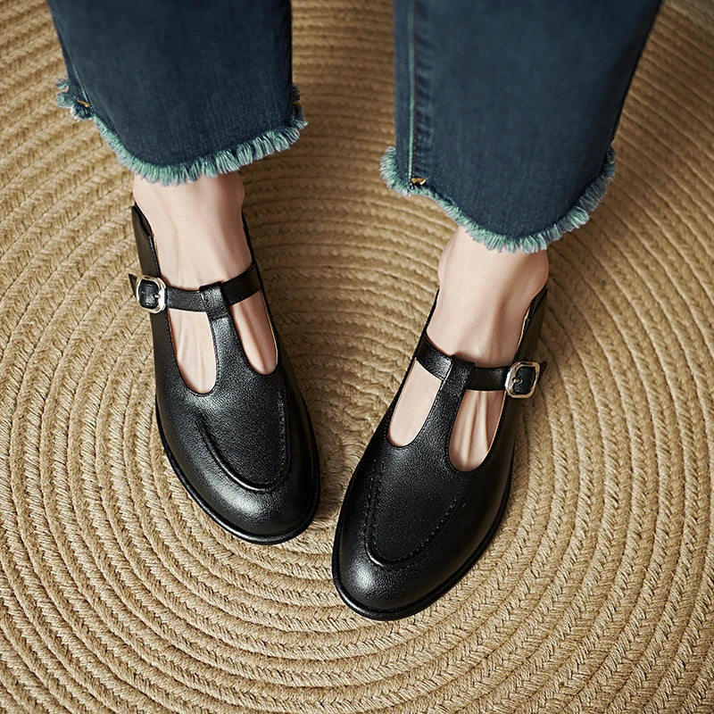 Selvana - Low Heeled Pumps 0