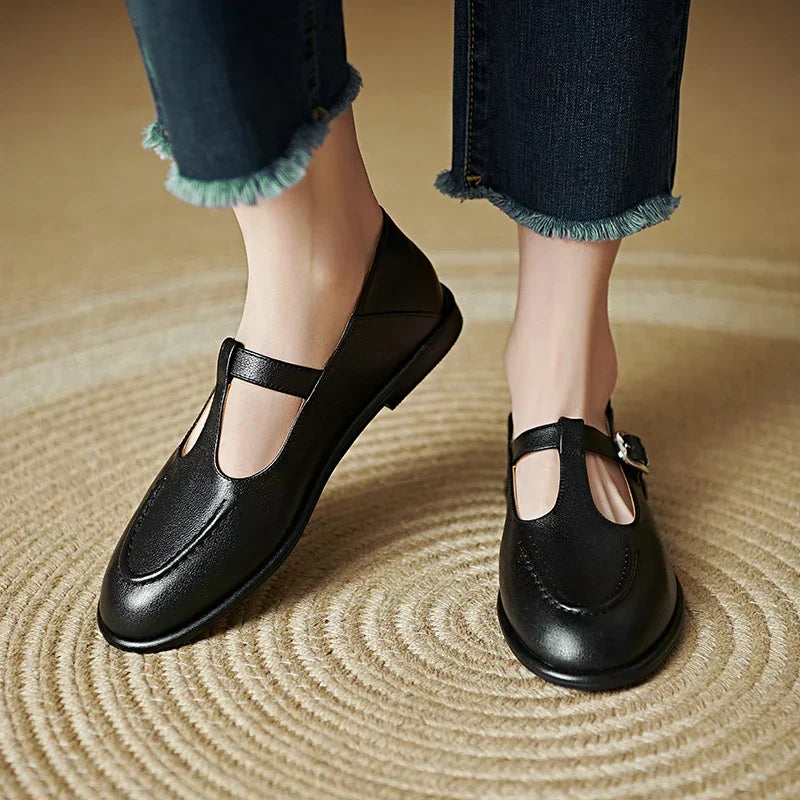 Selvana - Low Heeled Pumps 1