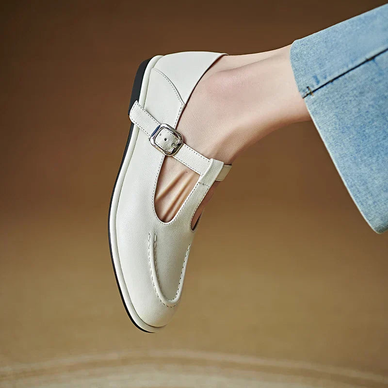 Selvana - Low Heeled Pumps 4