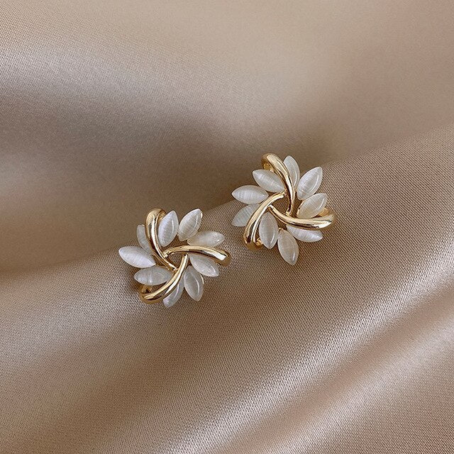 Sonja™ | Elegant Opal Earrings