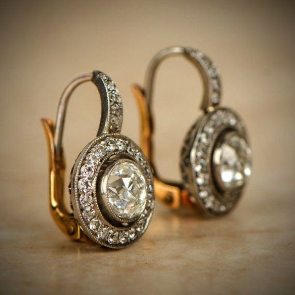 Sophia™ | Elegant Crystal Earrings for Women