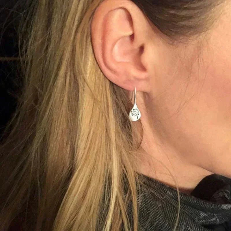 Sophia™ | Elegant Flower Earrings