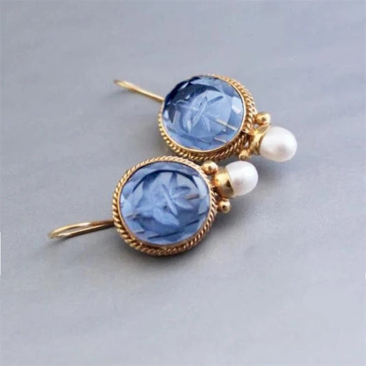 Sophia™ | Elegant Pearl Earrings