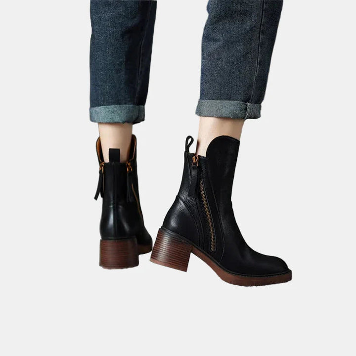 Taylor | Chic Platform Boots 0