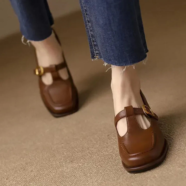 Ysolenne - T-Strap 5